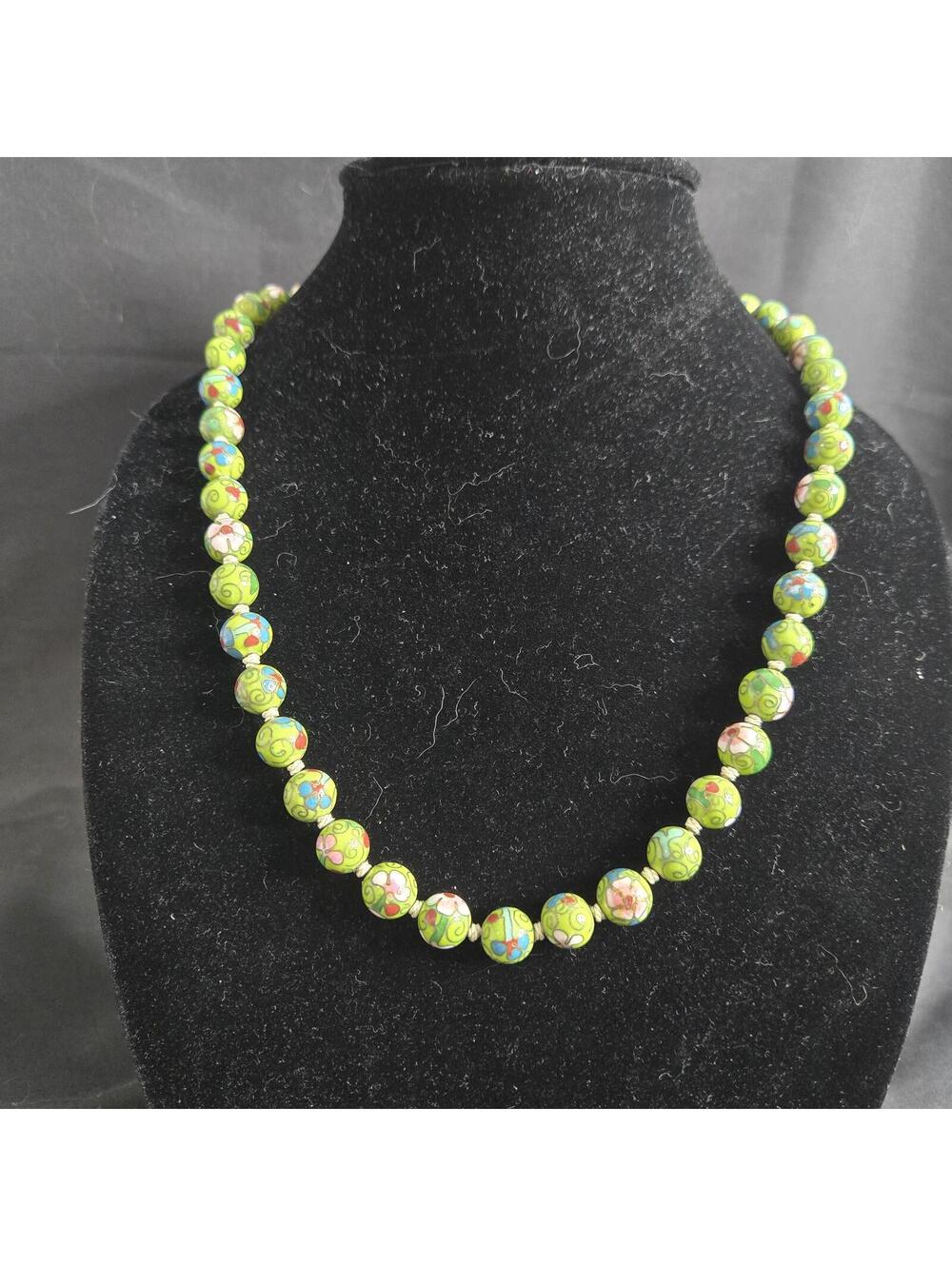 Vintage Cloisonne Bead Necklace Green Floral Enamel Silver Clasp Handknotted